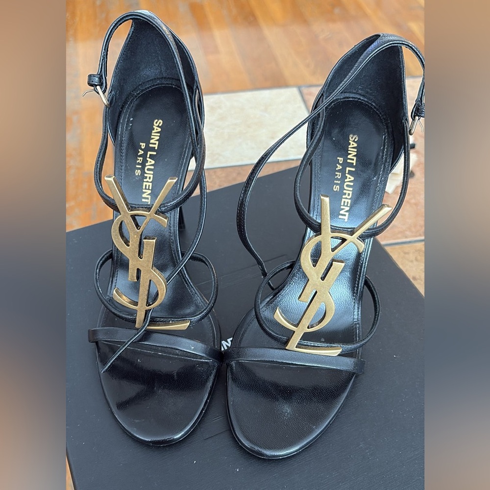 YSL Yves Saint Laurent cassandra sandal